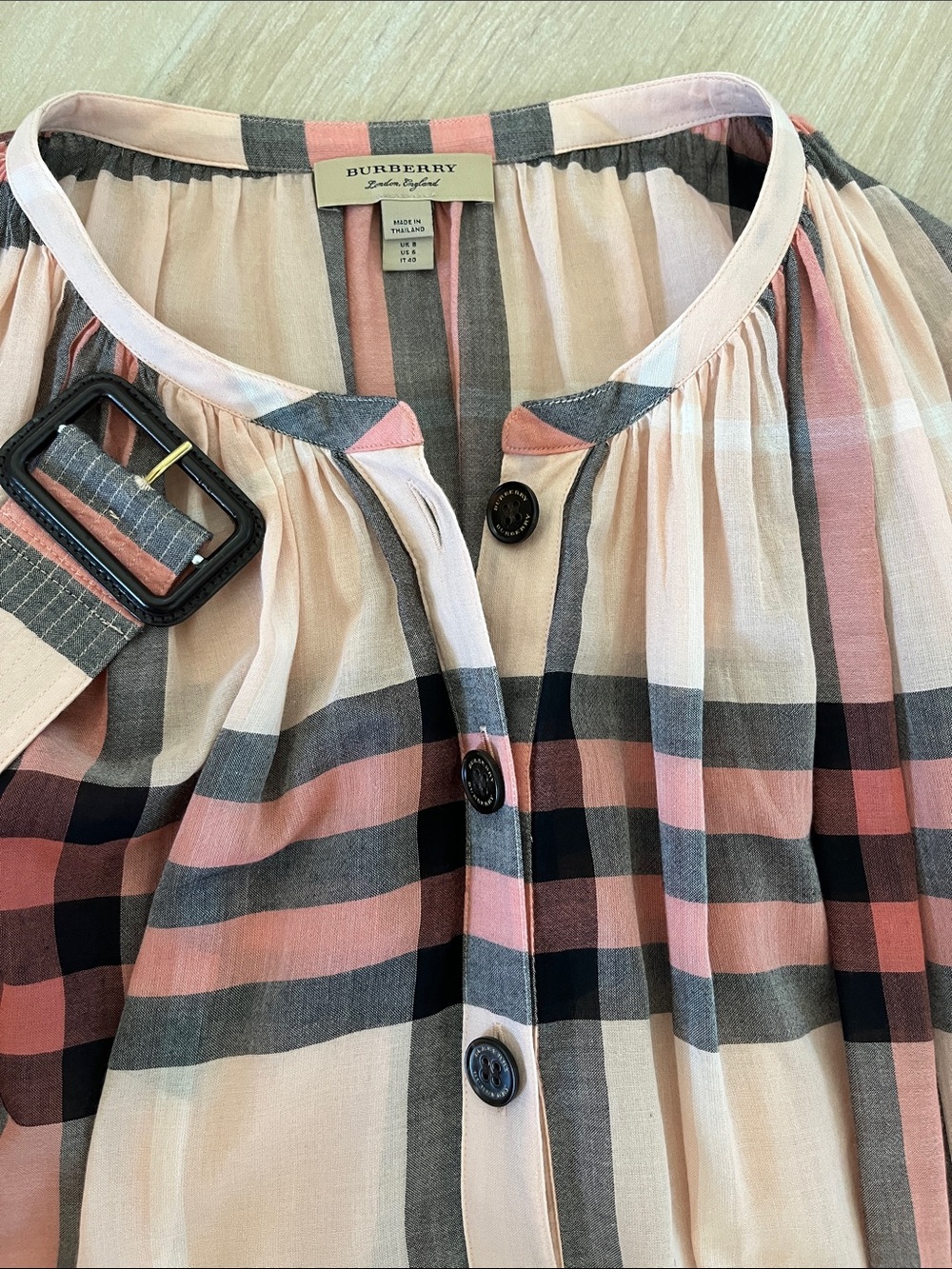 Burberry Plaid Short-Sleeve Shirt Dress in Peach and Black Size 6
